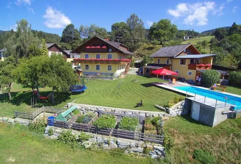 ホテル Essleggerhof