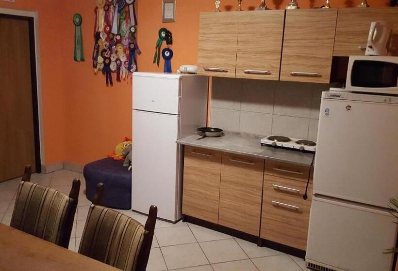 فندق Farm Stay Nh Stables