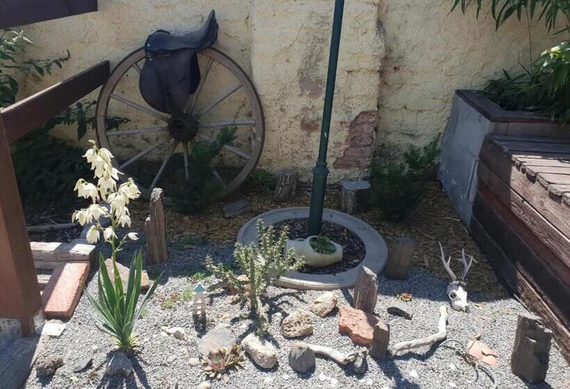 فندق Farm Stay Nh Stables