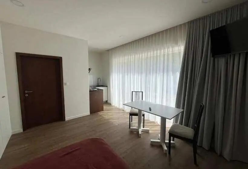 هتل Quinta Madureira