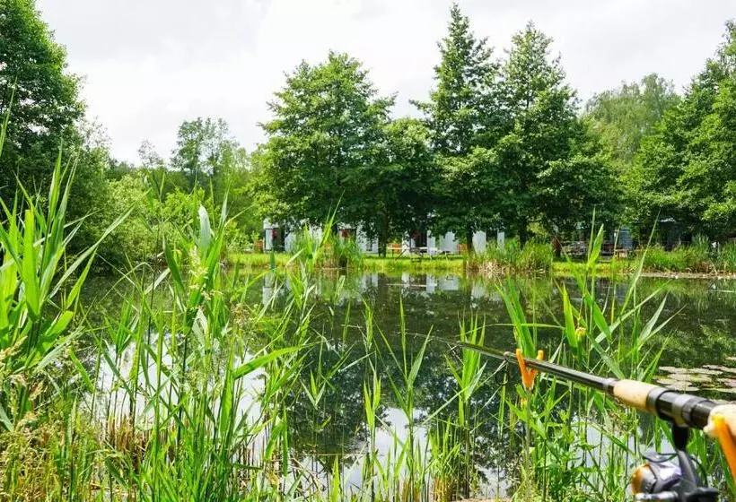 ホテル Slube An Den Teichen Hoher Fläming