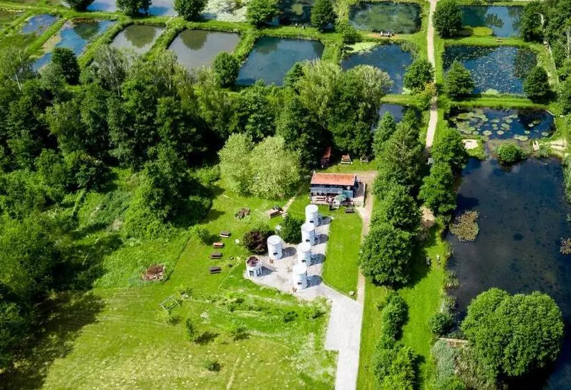 ホテル Slube An Den Teichen Hoher Fläming