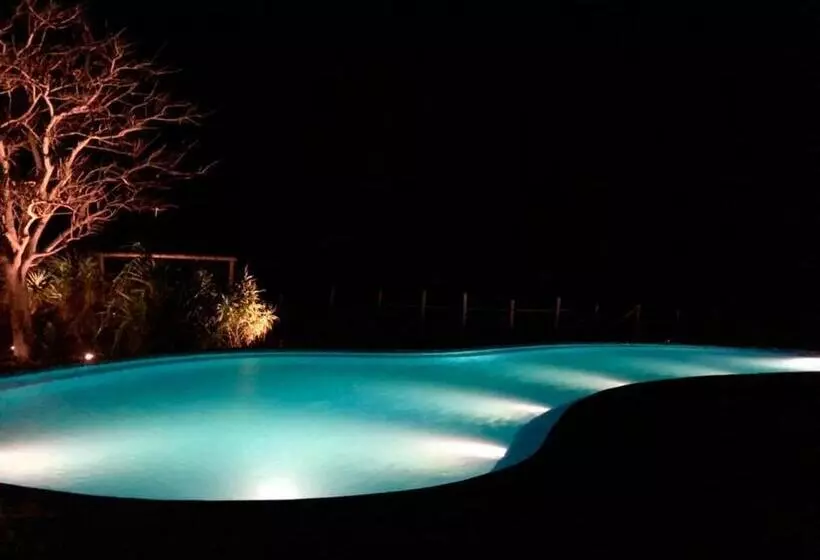 Hotelli Tanoma Sumba