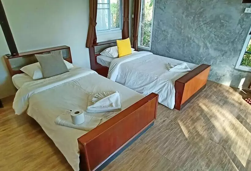 Hotelli Tantai Eco Farm Stay At Khao Yai