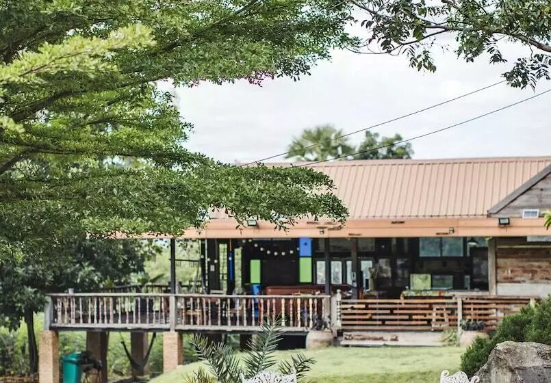 Hotelli Tantai Eco Farm Stay At Khao Yai