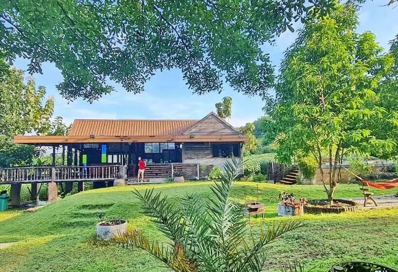 Hotelli Tantai Eco Farm Stay At Khao Yai
