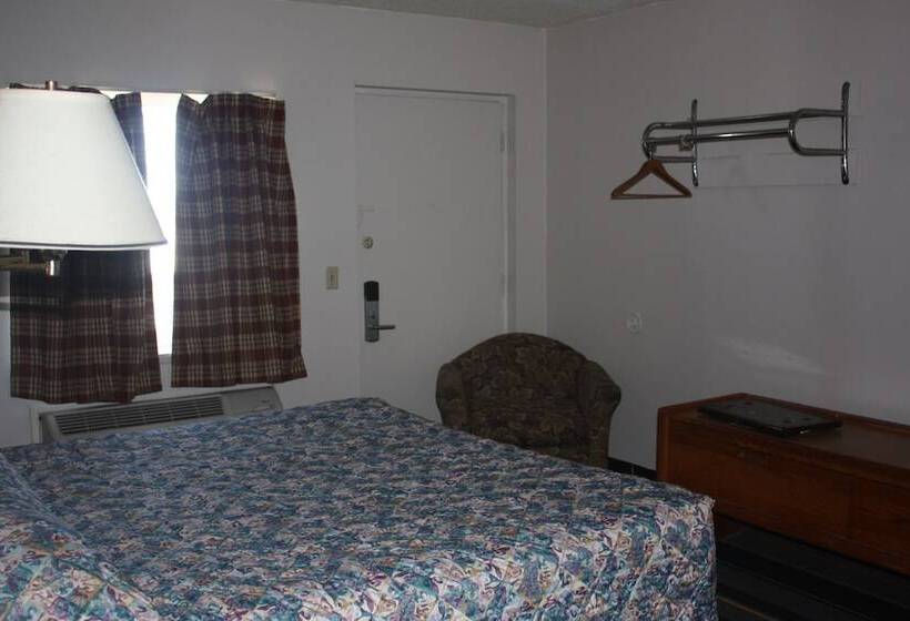 فندق على الطريق Lake Erie Lodge