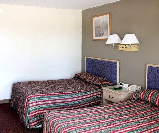 فندق على الطريق Lake Erie Lodge