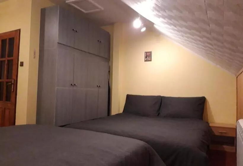 Majatalo čavoj Guest House