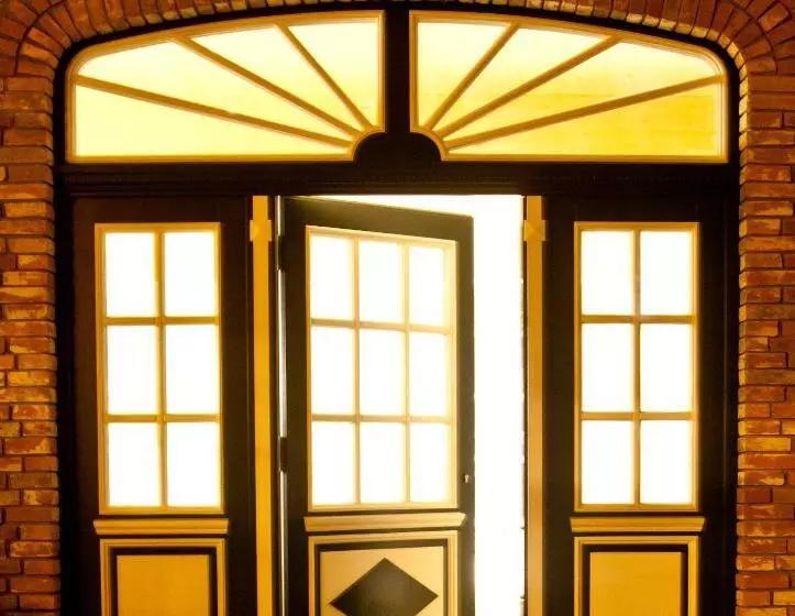 ペンション Ferien Hohes Elbufer