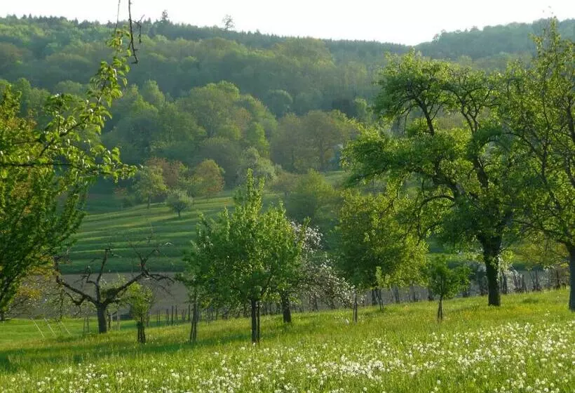 Majatalo La Pomme De Pin