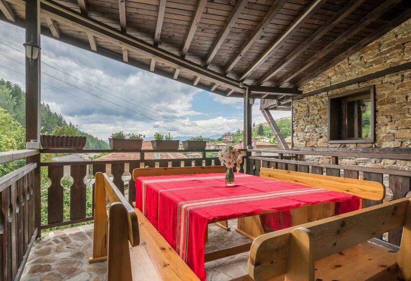 펜션 Macedonia Guest House