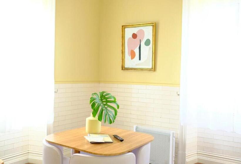 פנסיון Villa Várzea Garden Suite