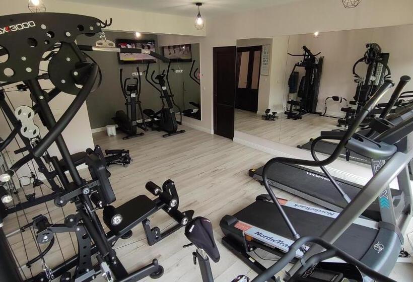 Pensiunea Roua Muntilor