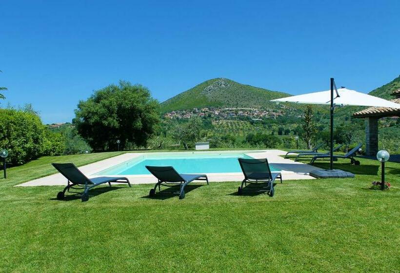 אתר נופש Lo Scrigno Country House