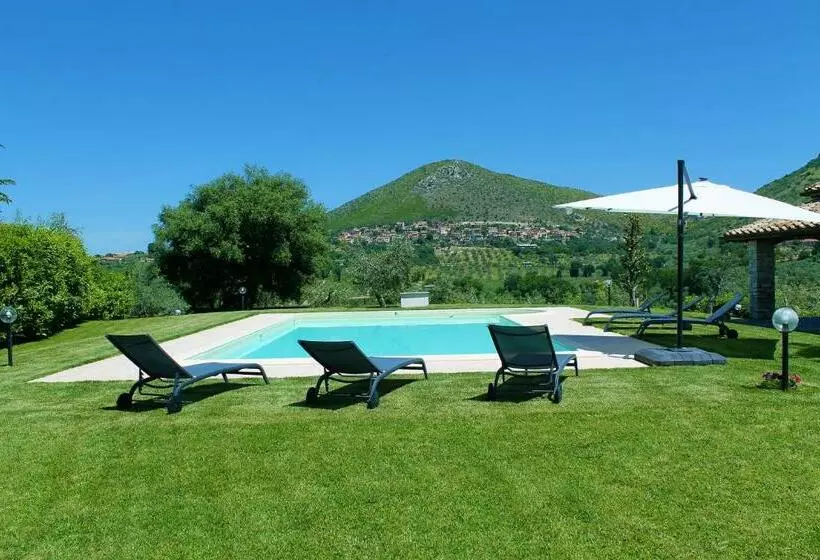 リゾートホテル Lo Scrigno Country House