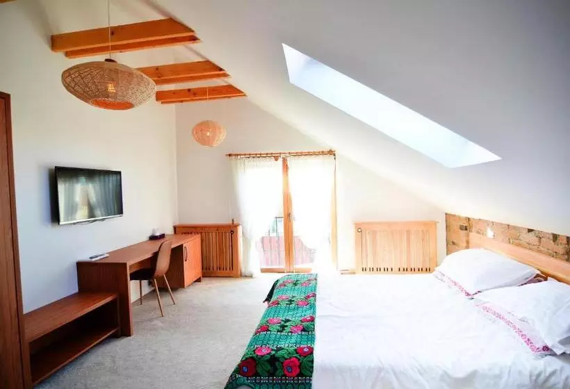 Aamiaismajoitus (B&B) Agropensiunea Maria