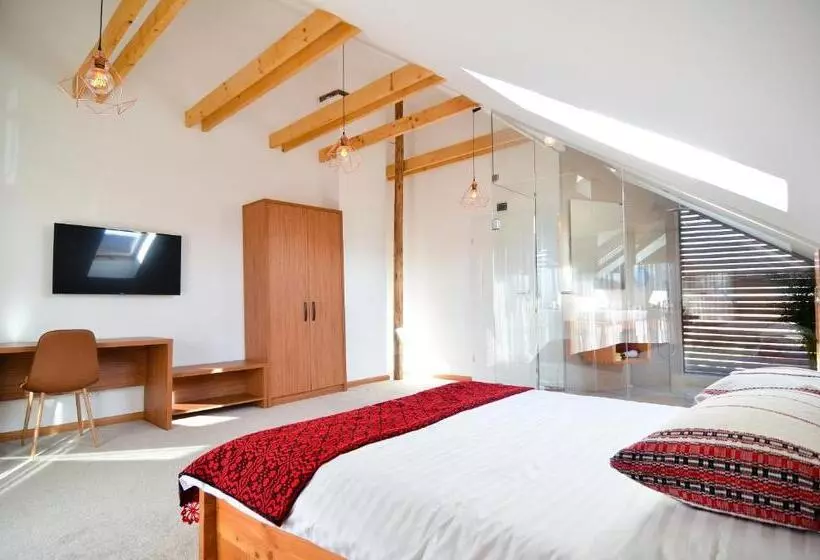 Aamiaismajoitus (B&B) Agropensiunea Maria