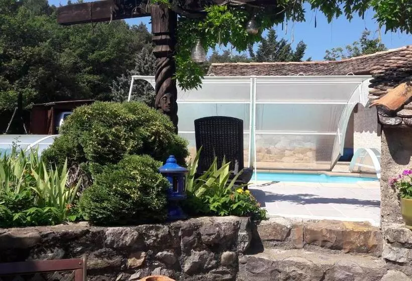 Aamiaismajoitus (B&B) Chambre D Hôtes La Citadelle