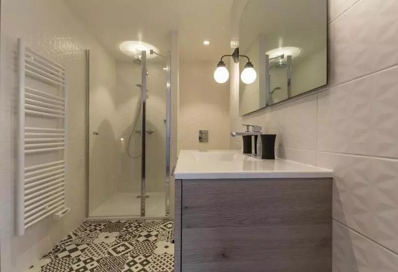 ベッドアンドブレックファースト Chambre D Hôtes La Longère