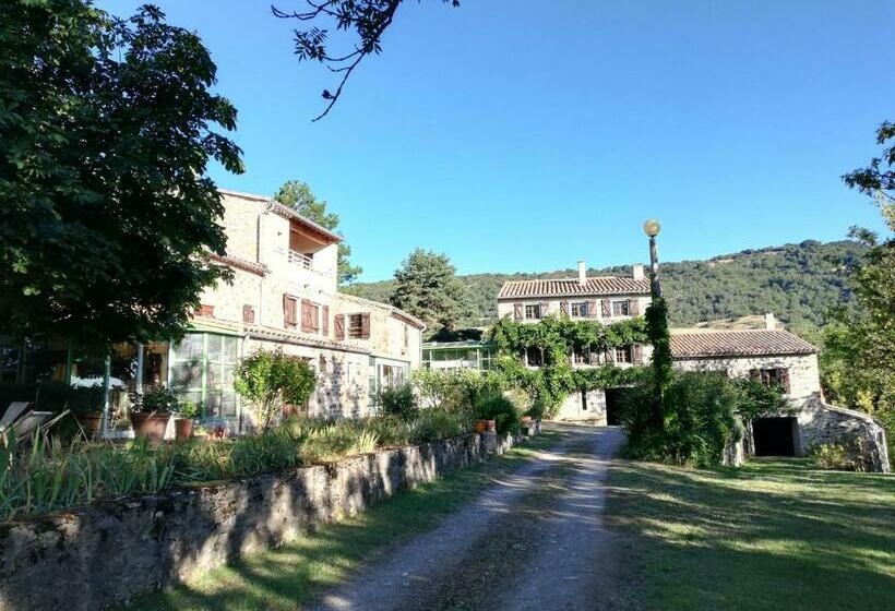 مبيت وإفطار Domaine Des Goudis