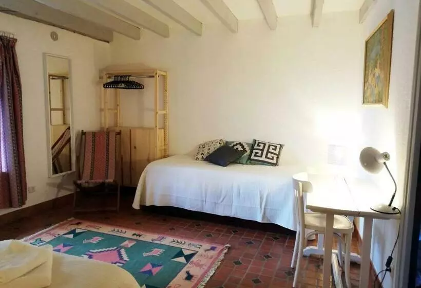 Aamiaismajoitus (B&B) Domaine Des Goudis