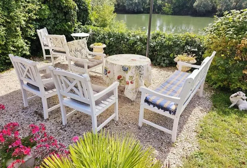 Aamiaismajoitus (B&B) Jan S Place In Burgundy