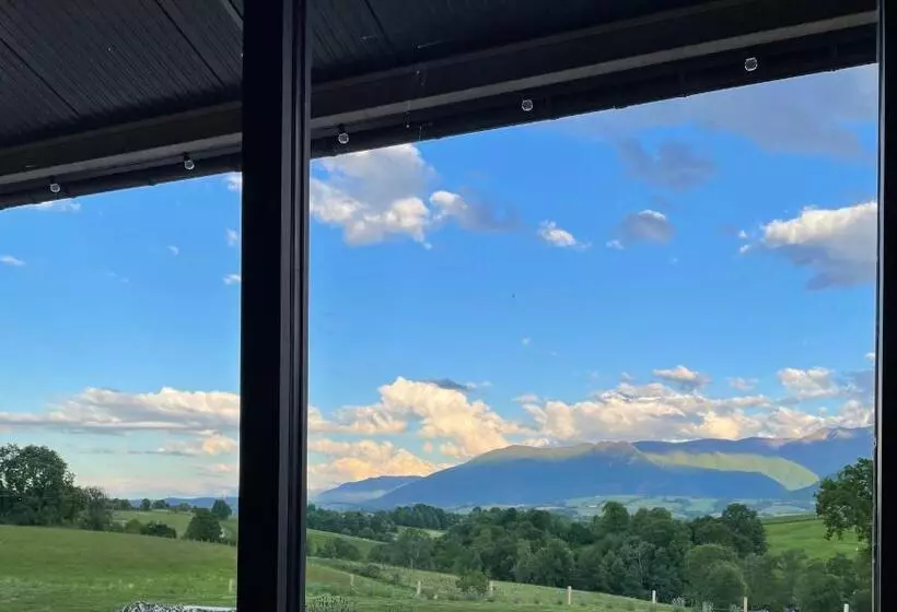 Aamiaismajoitus (B&B) L Autre Sud