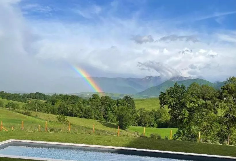Aamiaismajoitus (B&B) L Autre Sud