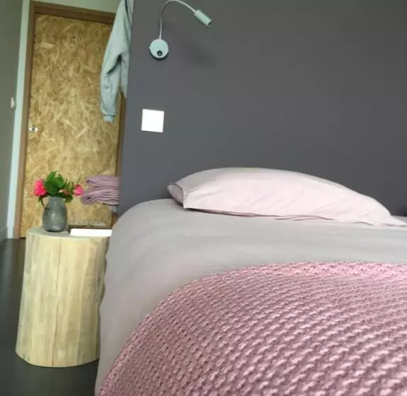Aamiaismajoitus (B&B) L Autre Sud