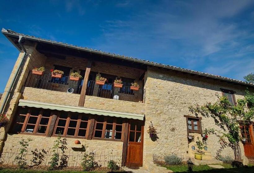 مبيت وإفطار La Grangette Sepx