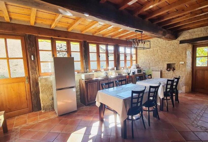 مبيت وإفطار La Grangette Sepx