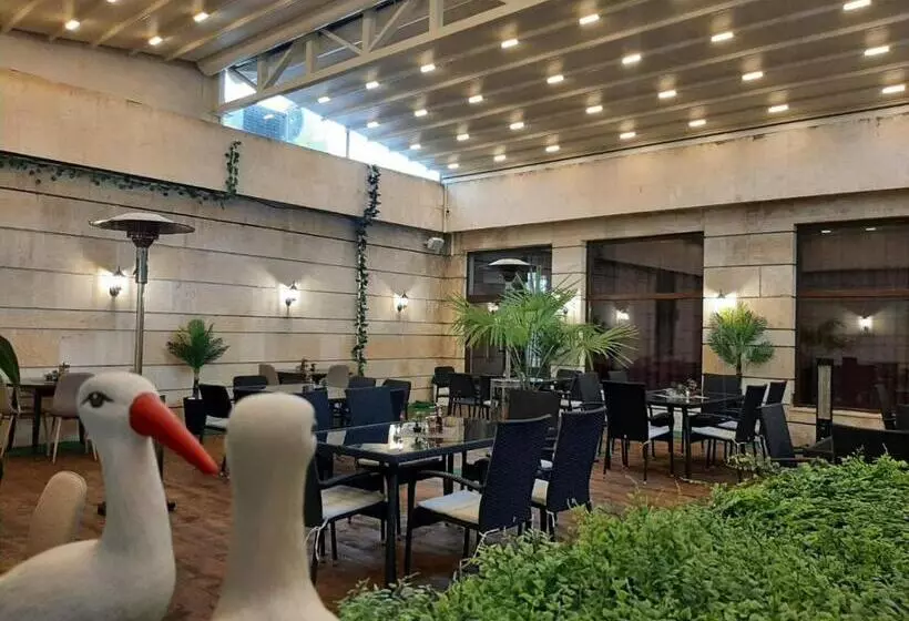 Hotelli хотел таганрог