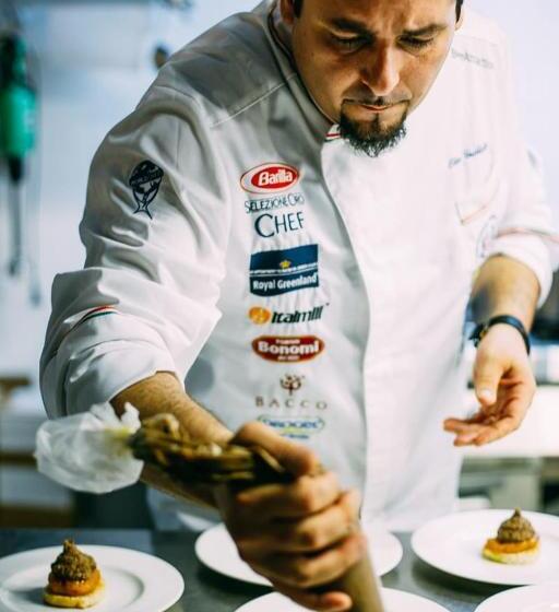 Szálloda Abbazia Ss. Quirico E Giulitta