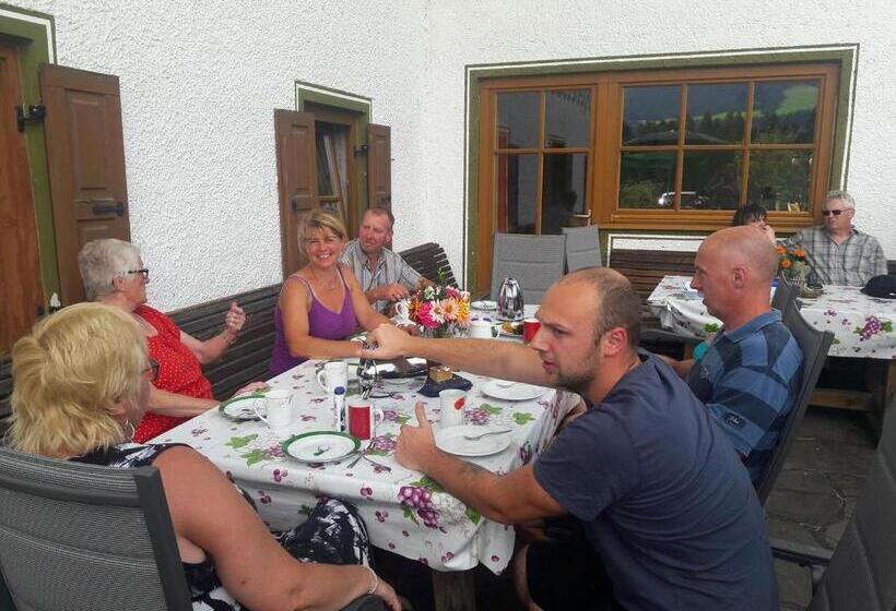 Отель Biobauernhof Und Ferienhaus Riederbauer