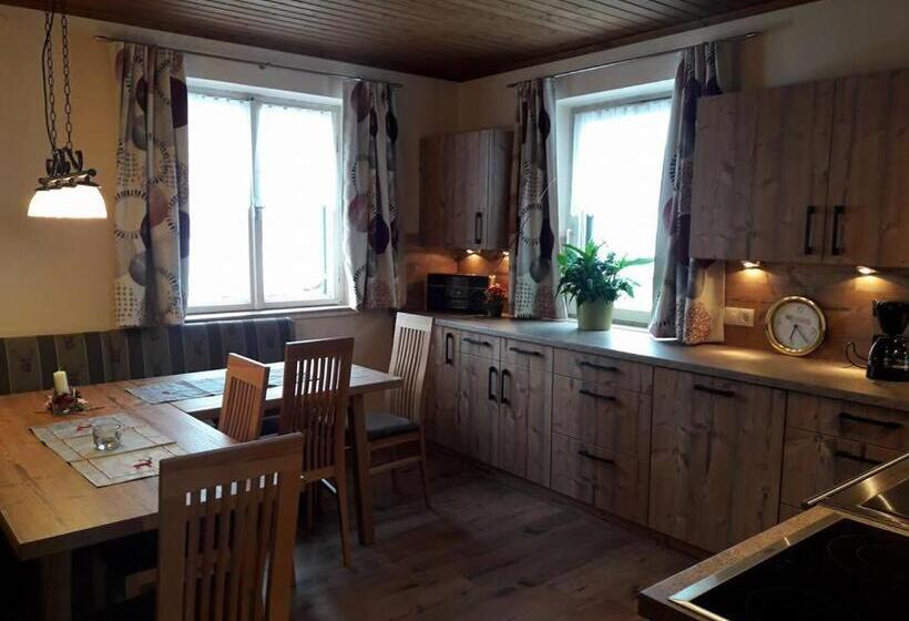 Отель Biobauernhof Und Ferienhaus Riederbauer