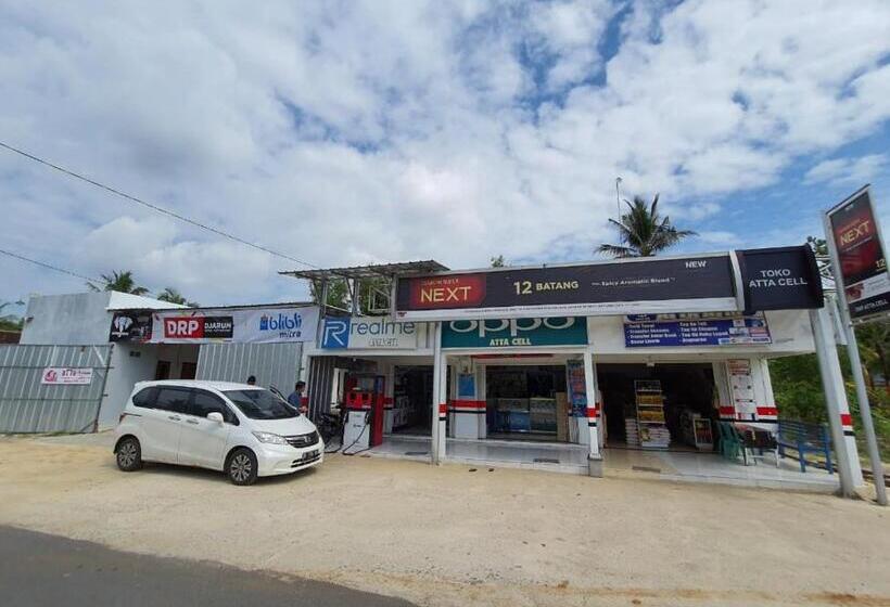 Отель Reddoorz Syariah At Labuhan Maringgai Lampung