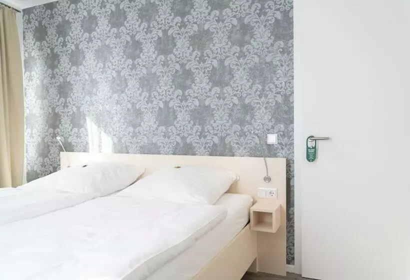 Hotelli Restaurant Haus Korfu