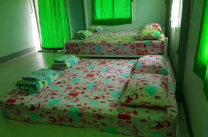 Pension (Hôtel basse catégorie) Baan Rai Pray Rung Kaeng Krachan