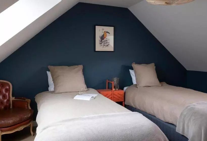 ペンション Domaine Des Pousses, Chambres D Hôtes Au Coeur D Un Village De Campagne