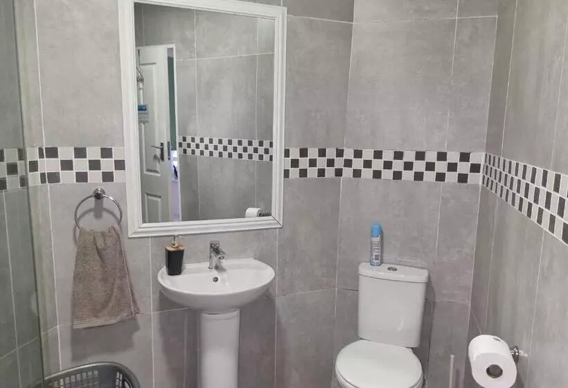 Majatalo Eland Place Self Catering Guest House