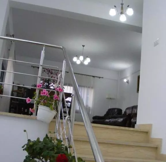 Majatalo Enigma Bucovinei