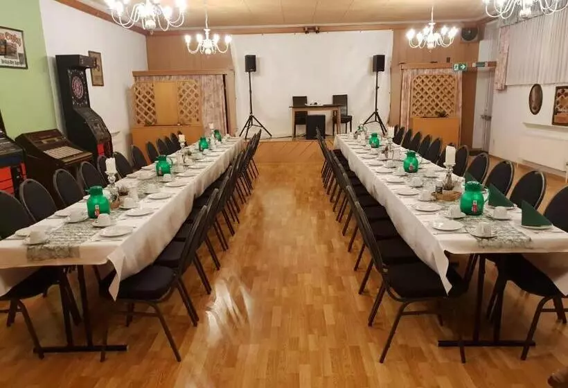 Majatalo Gasthaus Engel