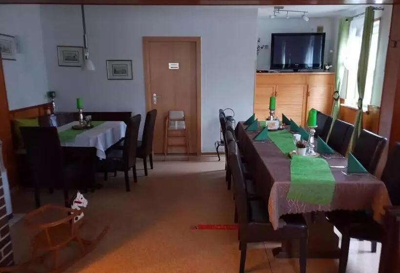 Majatalo Gasthaus Engel