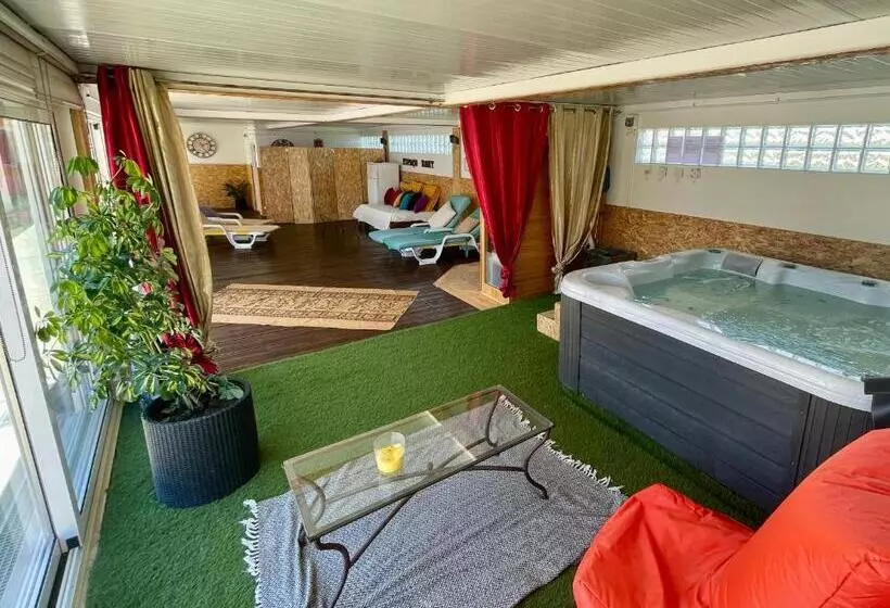 ペンション L Escale Au Portugal Villa B&b Spa