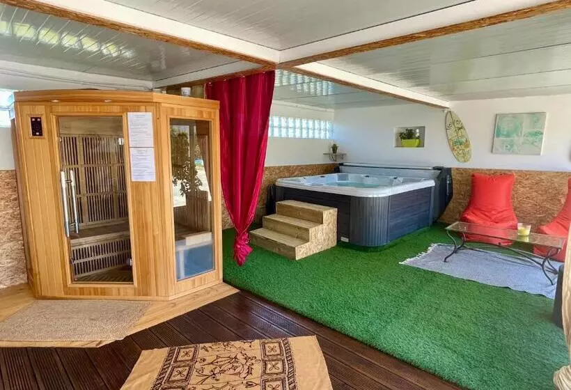 ペンション L Escale Au Portugal Villa B&b Spa