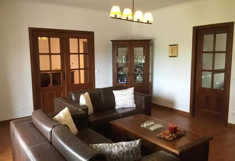 ペンション L Escale Au Portugal Villa B&b Spa