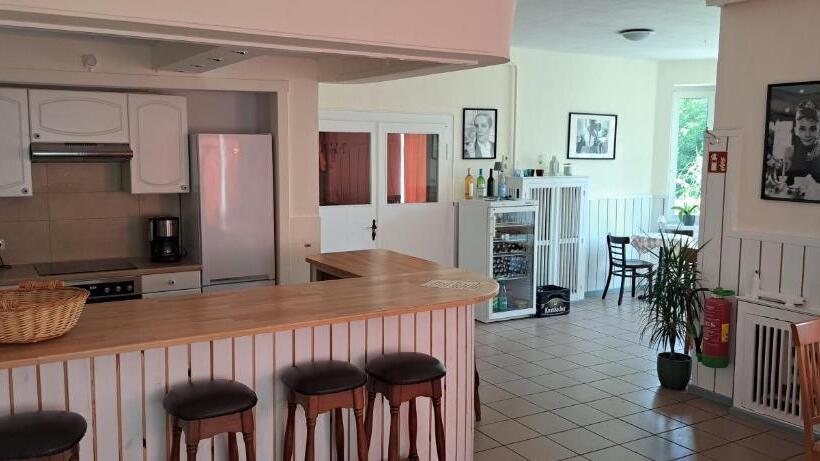 膳宿费 Schillers Landhaus