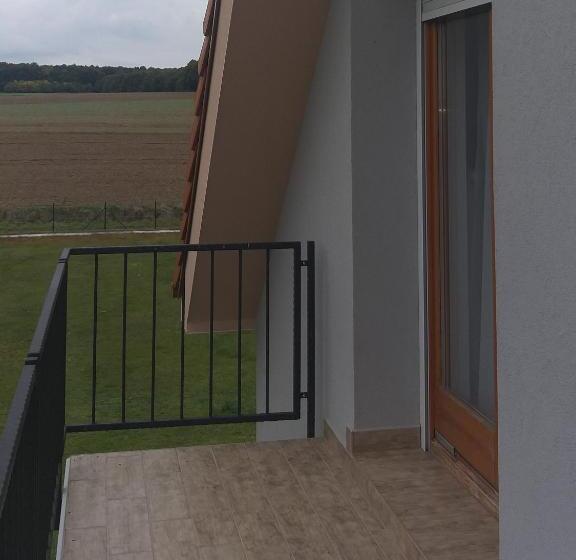 膳宿费 Szamóca Vendégház