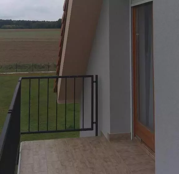 ペンション Szamóca Vendégház